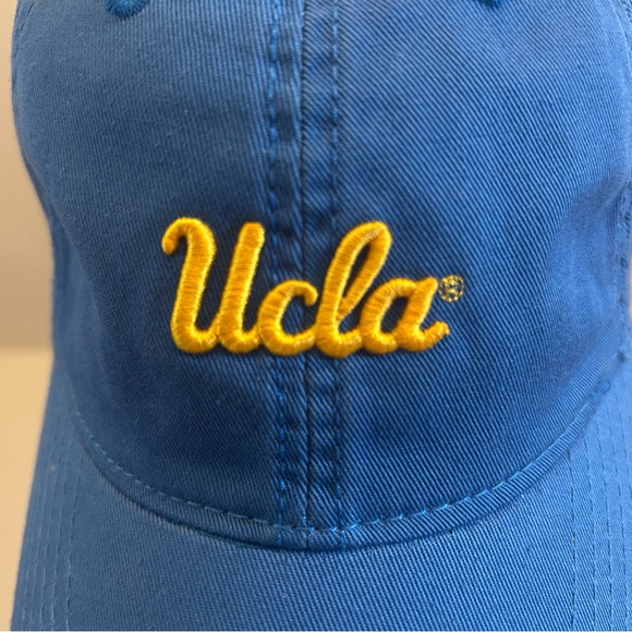 UCLA hat adjustable - Picture 2 of 3
